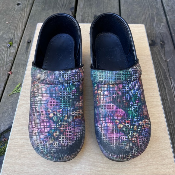 Dansko Wm’s Professional Stained Glass Clog Mules In Multicolor Sz 41 EU - Picture 10 of 16